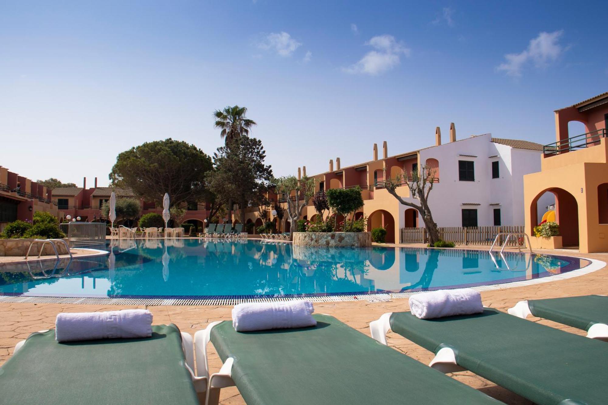 Grupoandria Aparthotel Club Andria Сьюдадела Экстерьер фото